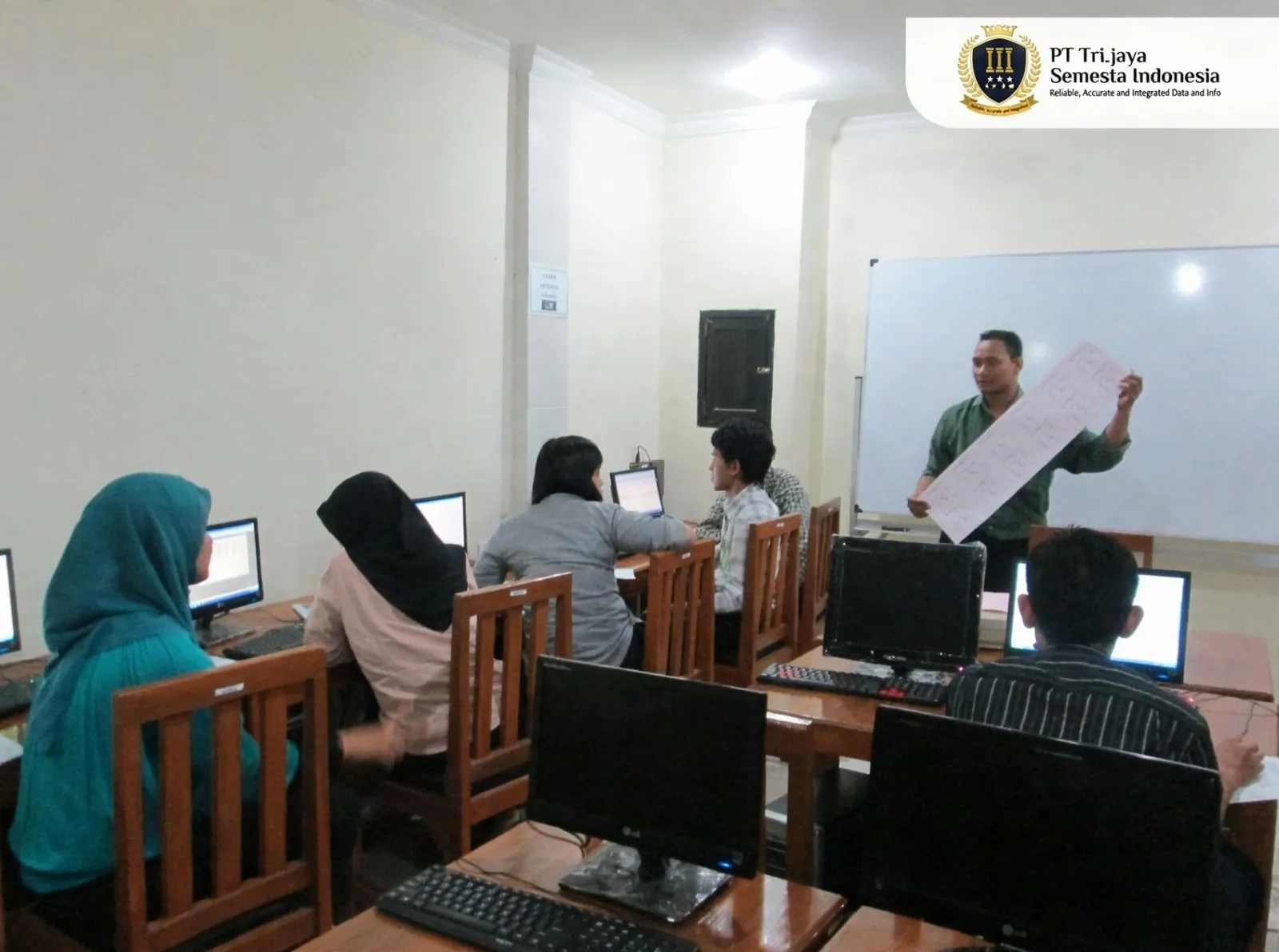 PT Tri Jaya Semesta Indonesia